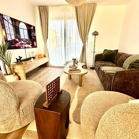 Villa Grande Maison Familiale Avec Jardin, Proche Paris & Orly